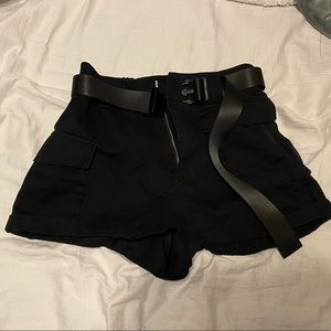 aritizia buckle shorts blackpink vibes